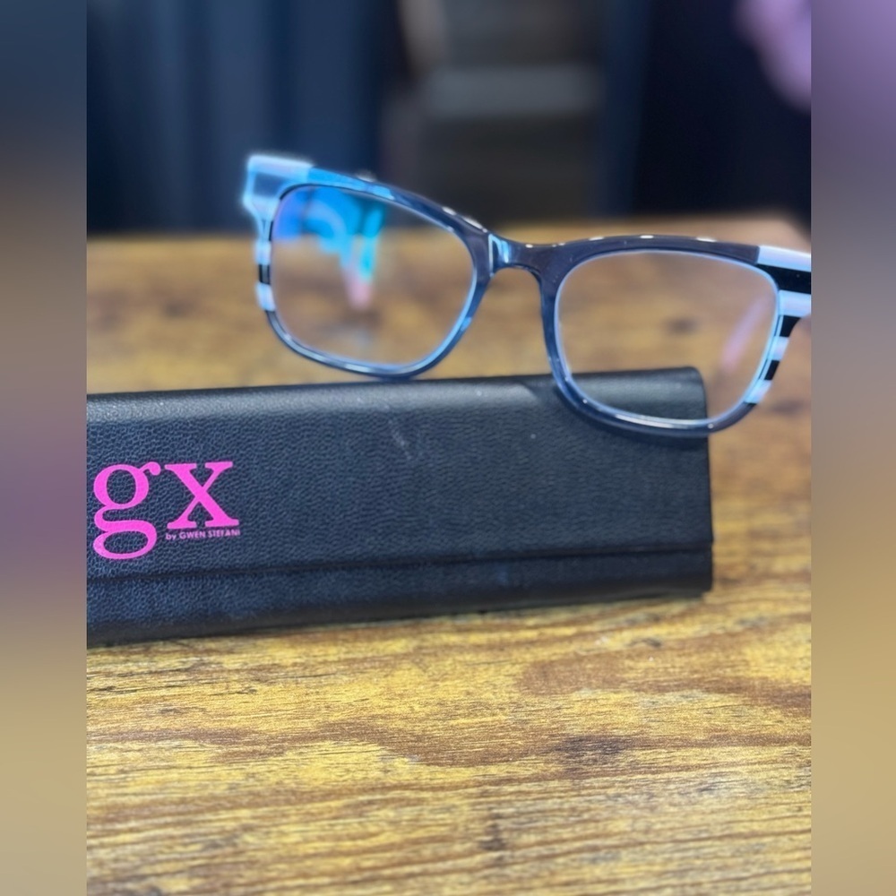 GX by Gwen Stefani frame